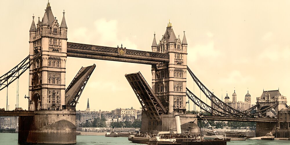 THEN AND NOW: How 7 Landmarks From Victorian England Have Changed